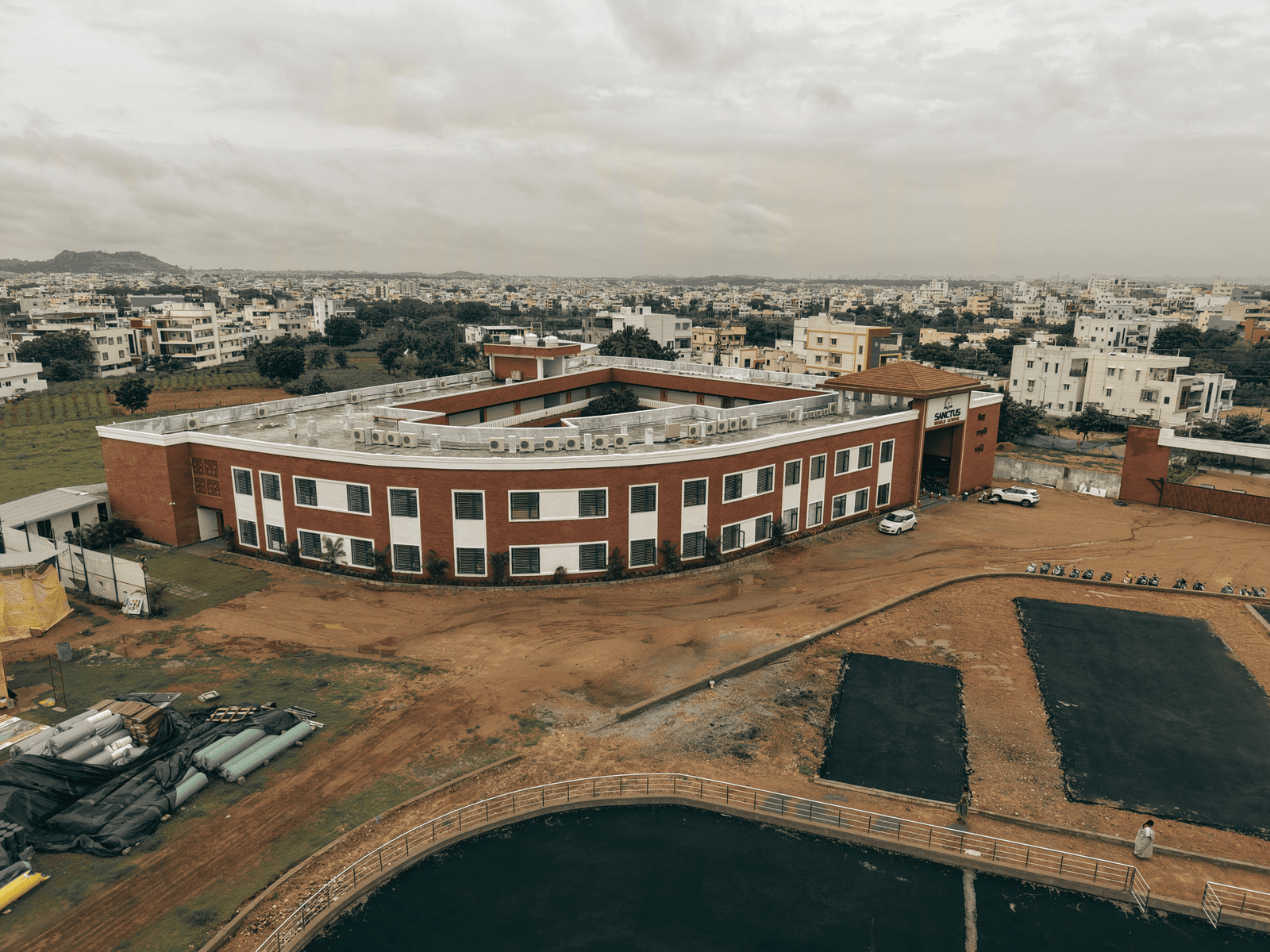 Expansive and modern campus grounds of Sanctus World School, a leading school in BN Reddy Nagar.