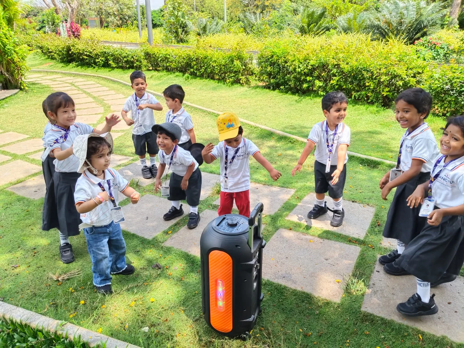 Sanctus World School