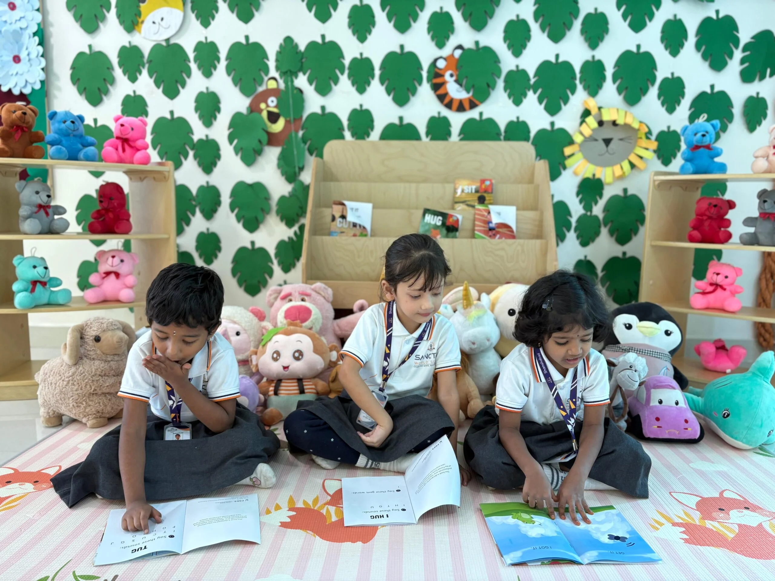 Sanctus World School